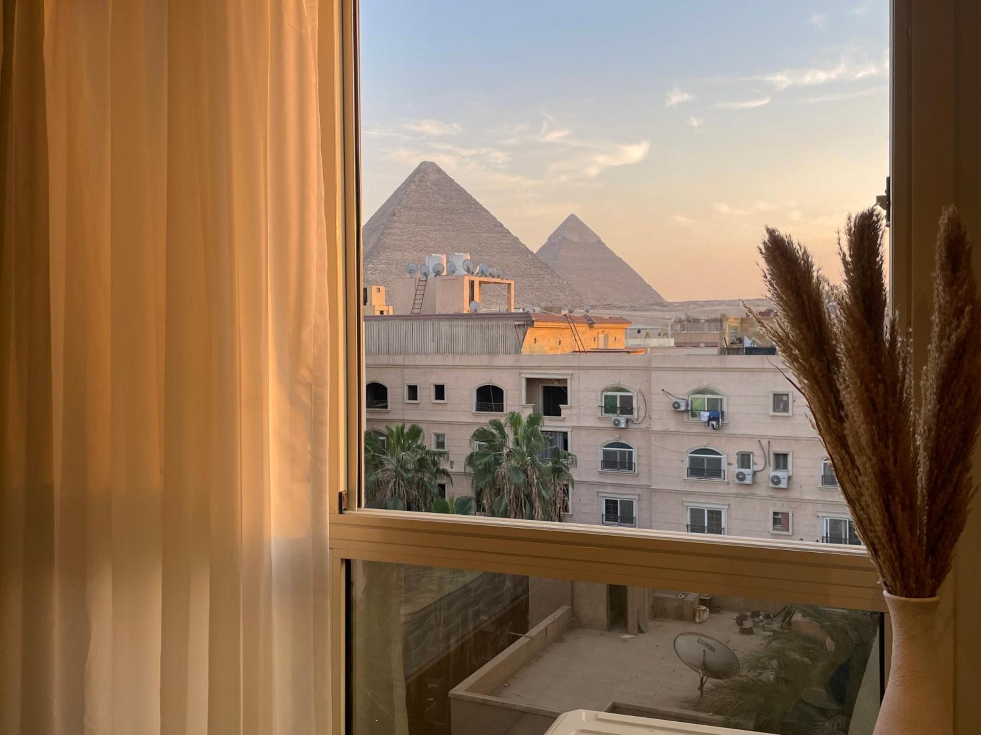 Diyar Pyramids Inn Kafrat al Jabal Bagian luar foto