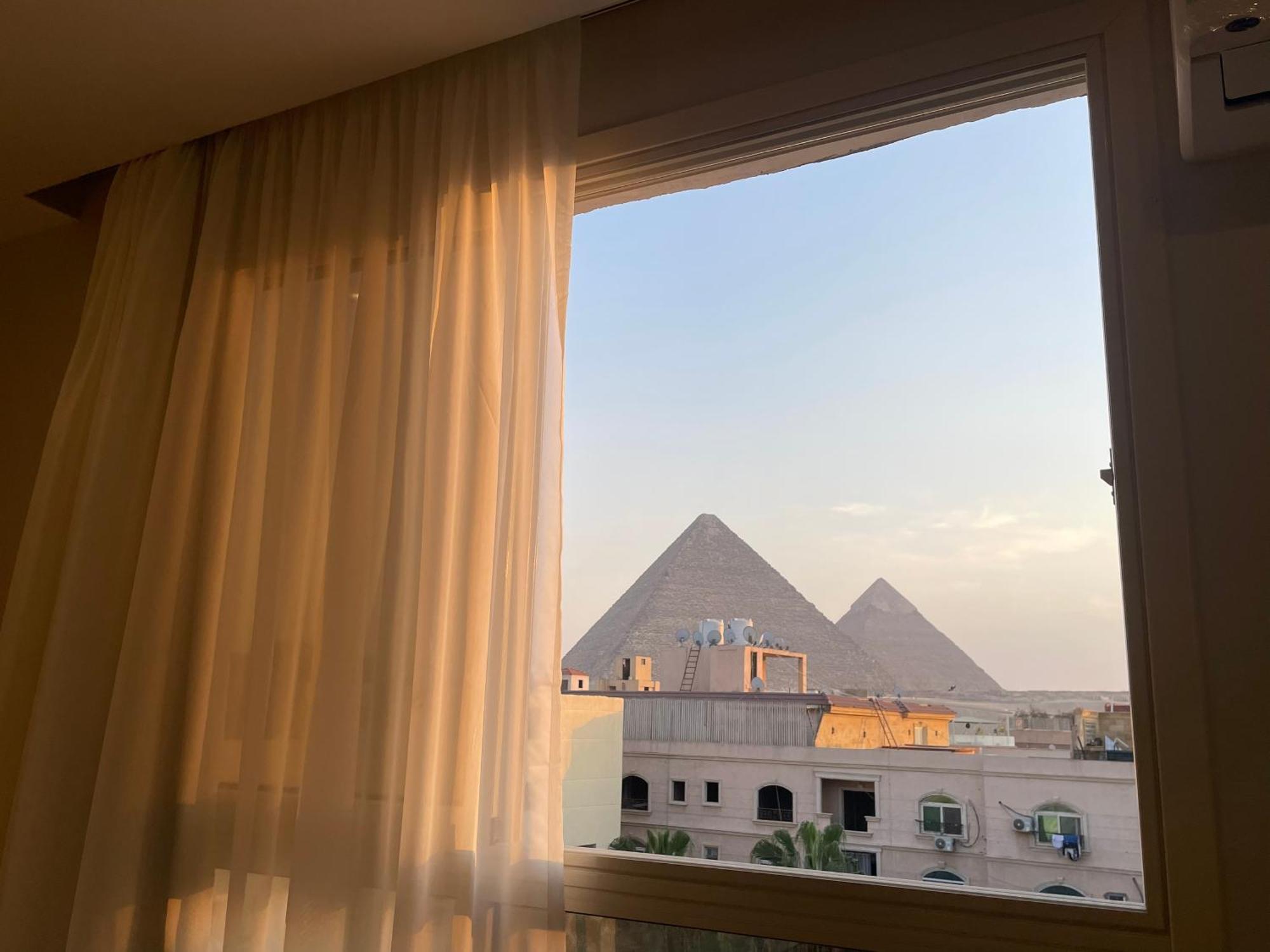 Diyar Pyramids Inn Kafrat al Jabal Bagian luar foto